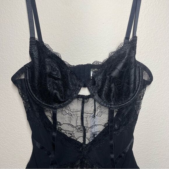 NWT Kat the Label | Balmain Body Suit Medium - Picture 4 of 9